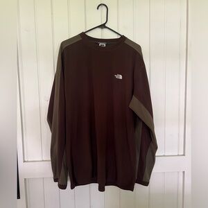 Men’s North Face Long Sleeve Fleece